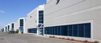 TR7 Toronto IBX Data Centers Equinix - Наши центры обработки данных в Торонто являются бизнес-центрами для почти 230 компаний, а клиенты могут выбирать из широкого спектра сетевых услуг от более чем 60 поставщиков сетевых услуг. Клиенты Eq