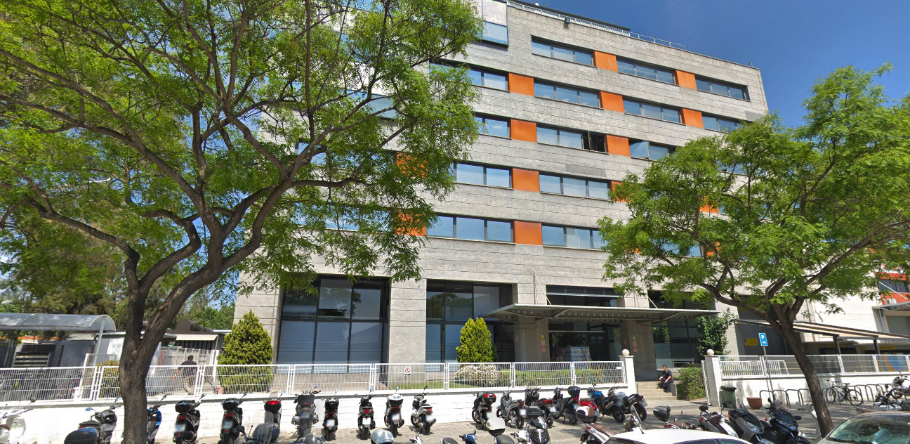 BA1 Barcelona Data Centers Equinix - Имея 60 поставщиков услуг, Equinix BA1 занимает первое место на рынке Барселоны. На национальном уровне BA1 работает со 104 колокейшн-центрами и занимает второе место в Испании.