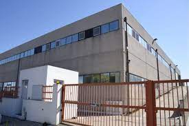 LS1 Lisbon Data Centers Equinix - Имея 37 поставщиков услуг, LS1 от Equinix занимает первое место на лиссабонском рынке. На национальном уровне LS1 работает среди 23 колокейшн-центров и занимает первое место в Португалии.