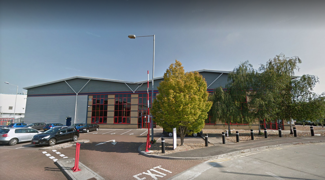 LD3 Park Royal Data Centers Equinix - Это один из многих современных центров IBX в ключевых мегаполисах по всему региону EMEA, которые предлагают полный спектр услуг колокейшн, межсетевого взаимодействия и поддержки премиум-класса для шир