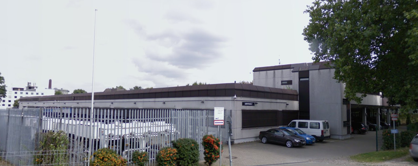 DU1 Dusseldorf Data Centers Equinix - Это один из многих современных центров IBX в ключевых мегаполисах Европы, которые предлагают полный спектр услуг колокейшн премиум-класса, межсетевого соединения и поддержки для широкого спектра безоп