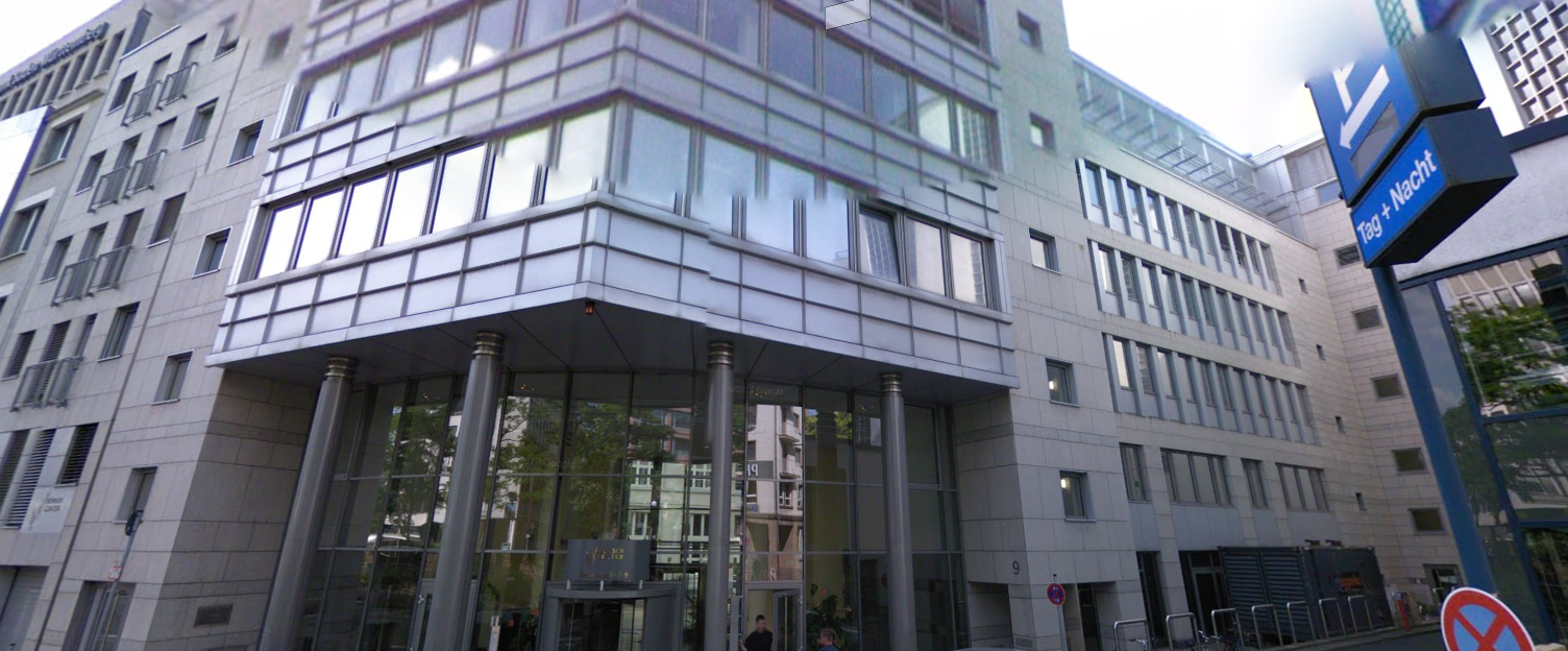 FR1 Frankfurt am Main Data Centers Equinix - Это один из многих современных центров IBX в ключевых мегаполисах Европы, которые предлагают полный спектр услуг колокейшн премиум-класса, межсетевого соединения и поддержки для широкого спектра безоп