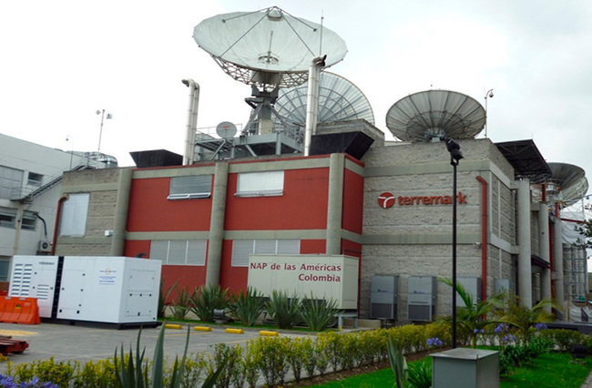 BG1 Bogota Data Centers Equinix - Благодаря трем поставщикам услуг, BG1 от Equinix занимает первое место на рынке Боготы. На национальном уровне BG1 работает с 12 колокейшн-центрами и занимает первое место в Колумбии.