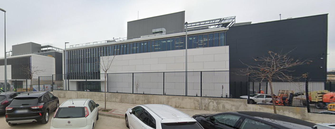 MD6 Madrid Data Centers Equinix - Equinix MD6 — это современный центр обработки данных International Business Exchange™ (IBX®), расположенный в Мадриде, Испания. Являясь частью глобальной экосистемы межсетевых соединений Equinix, MD6