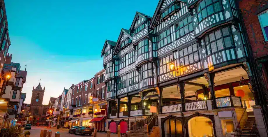 Честер - Центр обработки данных nLighten edge в Честере (MAN1) — это высокодоступное и безопасное предприятие с выделенными помещениями для колокейшн площадью 2040 м2 и мощностью 2800 кВт. 